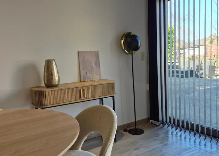 Le Cosy Bu 3* Рошфор